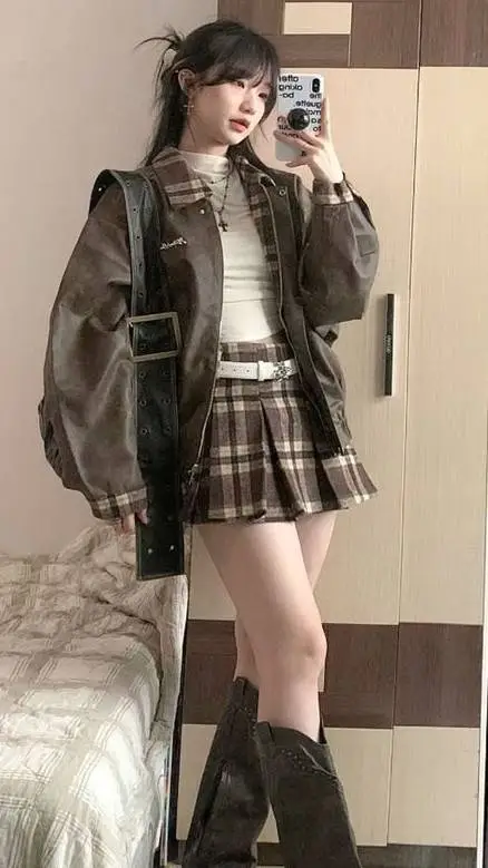 ai character: 𝙕𝙖𝙧𝙞𝙖 background