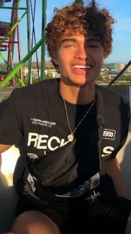 ai character: Leo  background