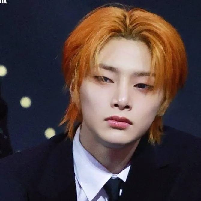 chat with ai character: Yang Jeongin