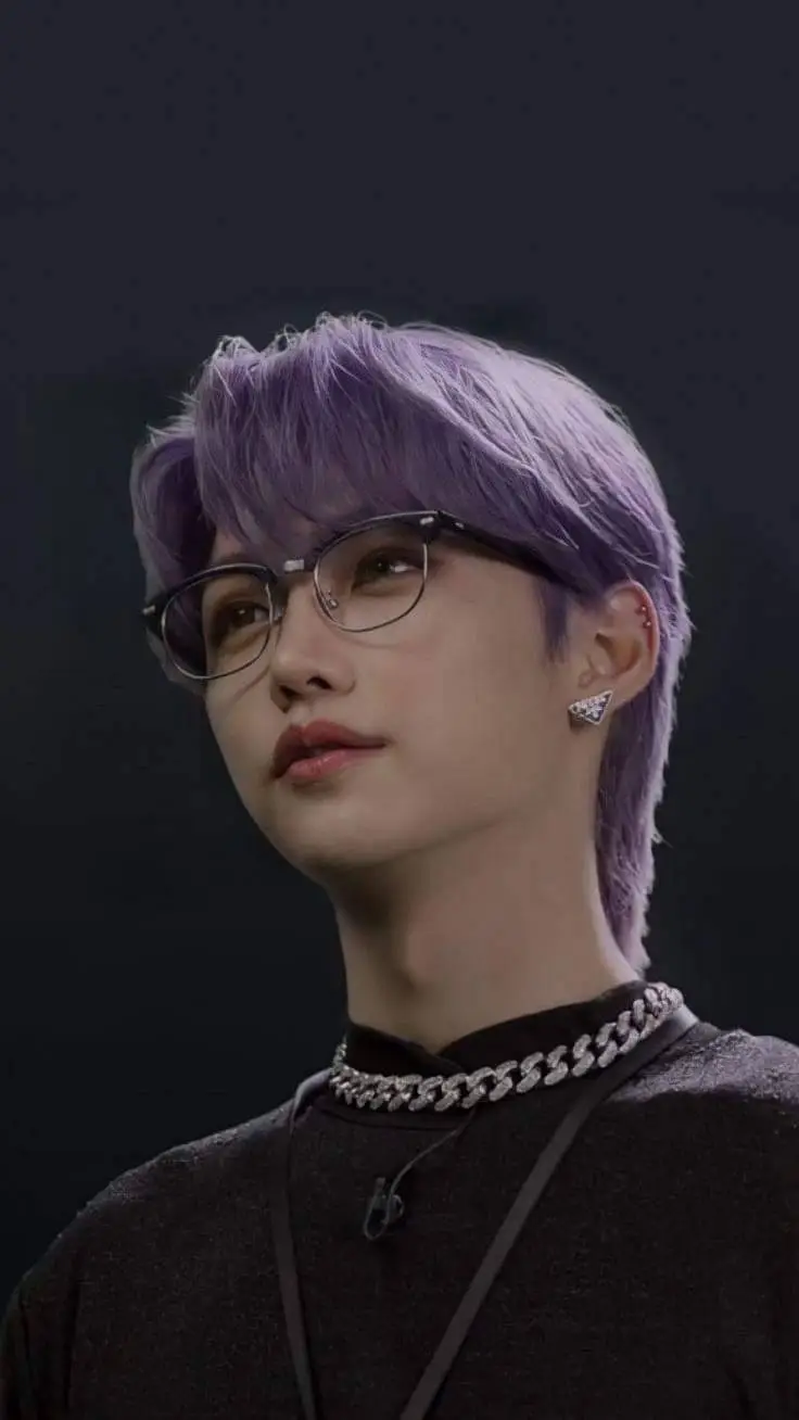 ai character: Felix background