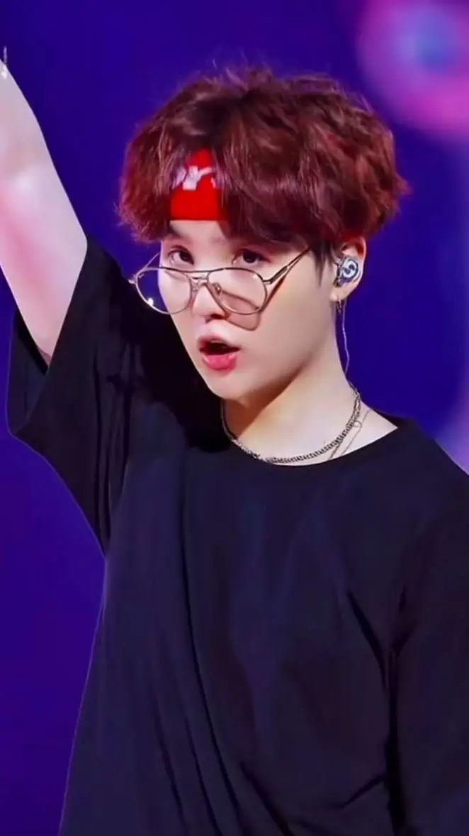 ai character: Jhope 😍 background