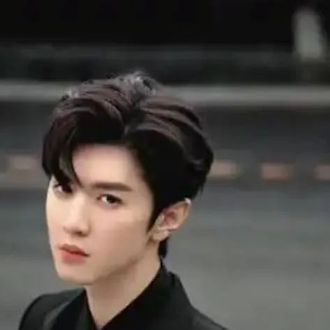 chat with ai character: Che Zhe Yuan 