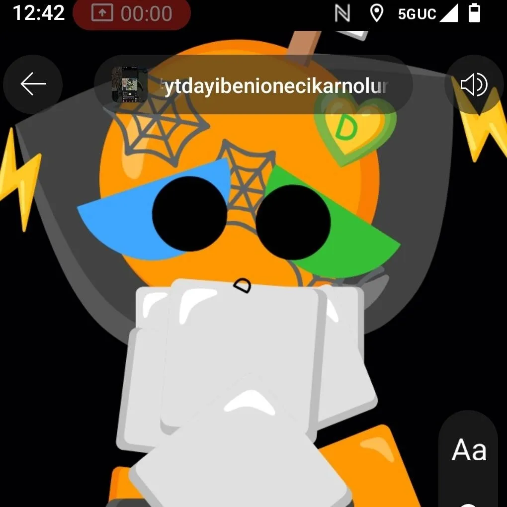 chat with ai character: hazle the fox