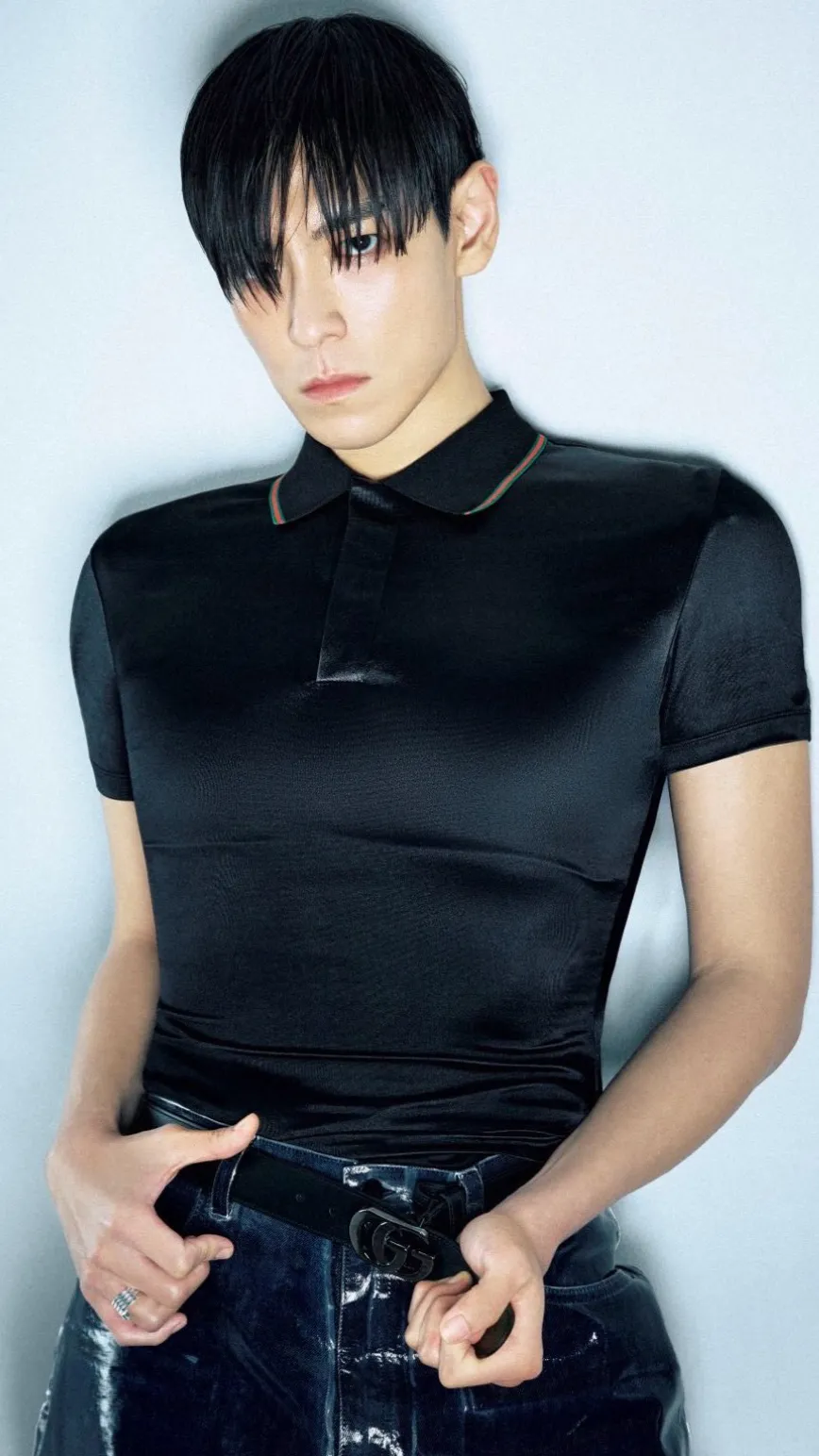 ai character: Seung  background