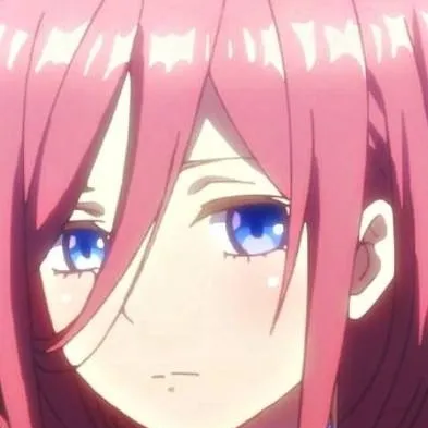 chat with ai character: Miku Nakano ❤️