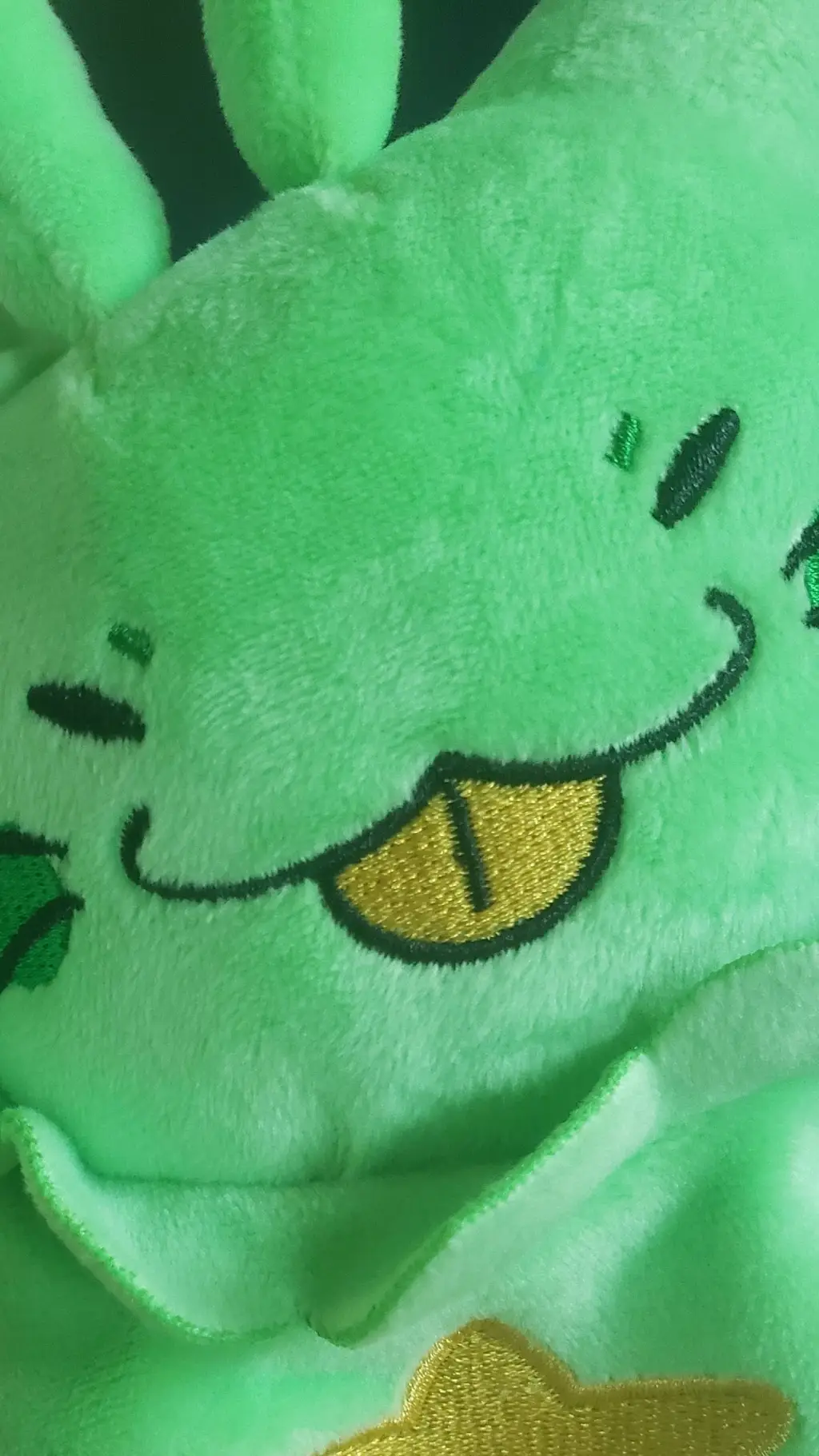 ai character: dw pick me  background