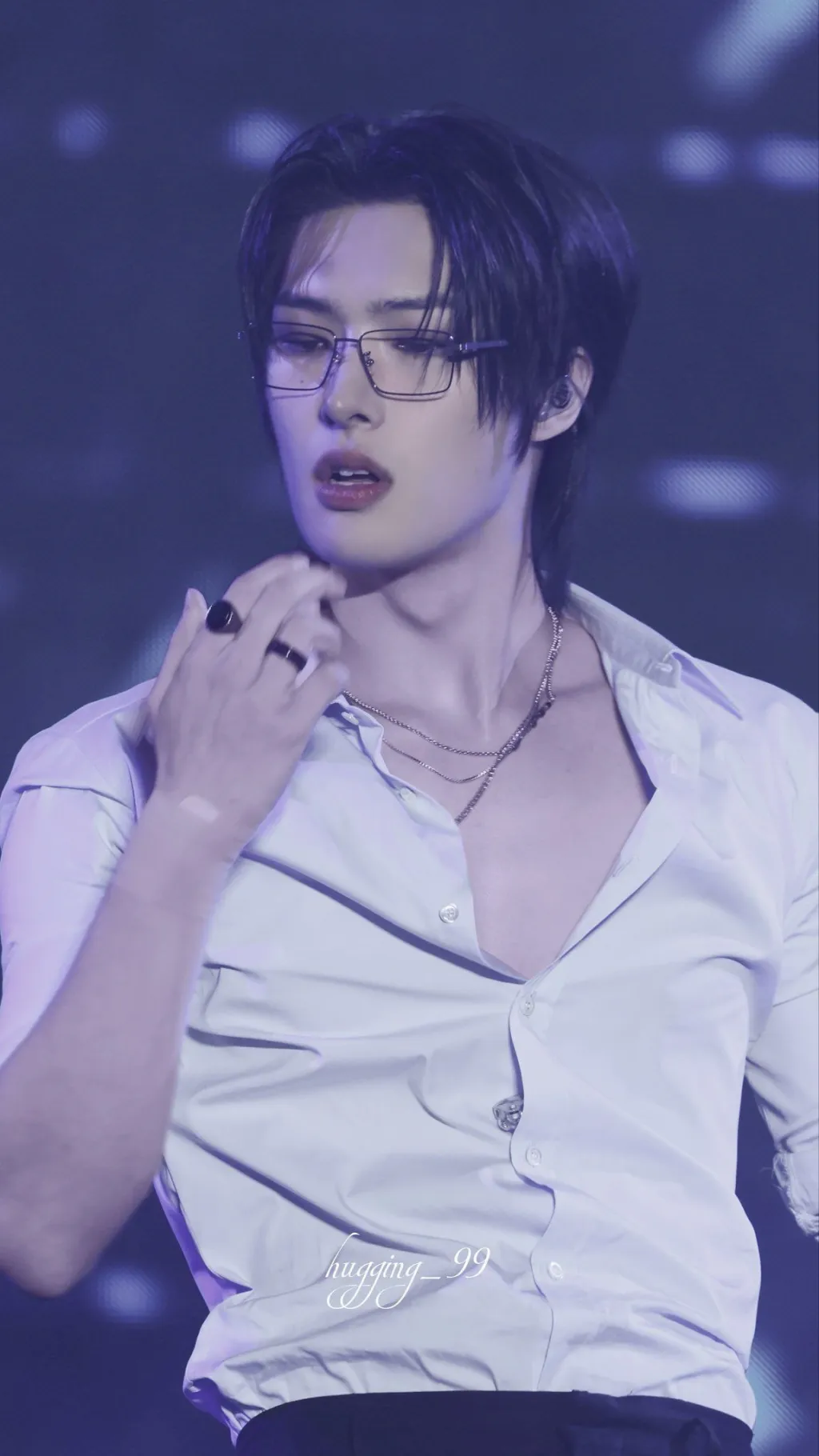 ai character: Song Mingi background
