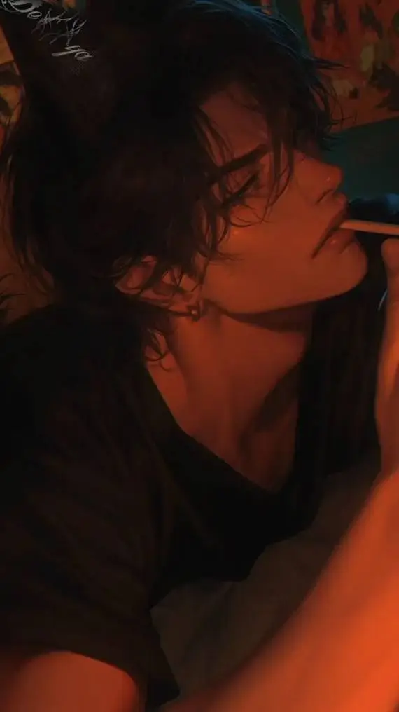 ai character: Kairo background