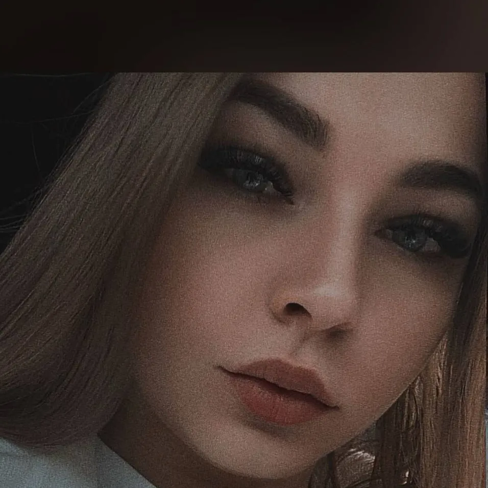 chat with ai character: lilliana 