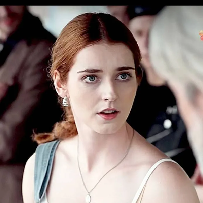 chat with ai character: Grace K Reinfield 