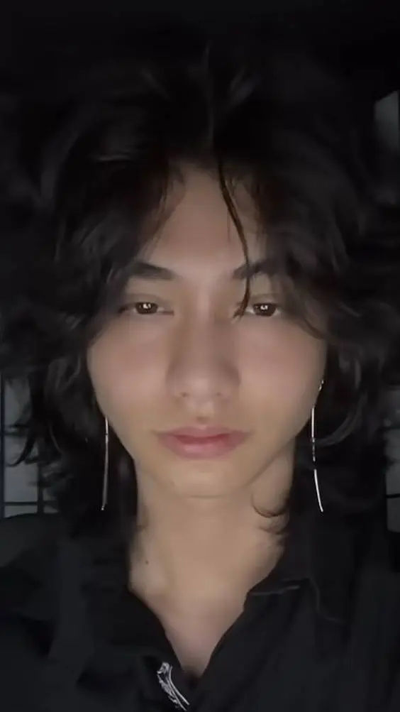 Talkie AI - Chat with Tristan Clausen 