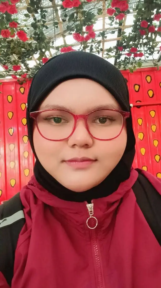 Talkie AI - Chat with Aisya Humaiyraa 