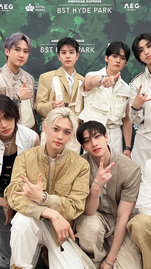 Talkie AI - Chat with Skz at ur concert 