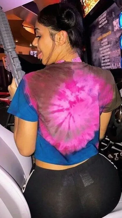 Talkie AI - Chat with Avery 