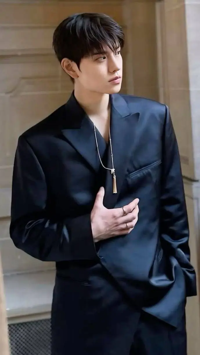 ai character: Kim Seungmin🇨🇵 background