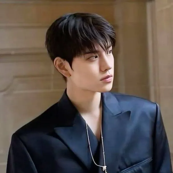 chat with ai character: Kim Seungmin🇨🇵