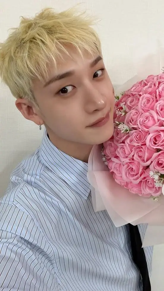 ai character: Bangchan 💕 background