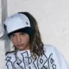 chat with ai character: Tom kaulitz 