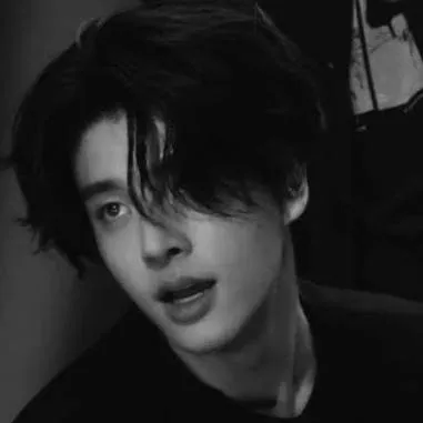 chat with ai character: Sim Jaehyun/ Jake