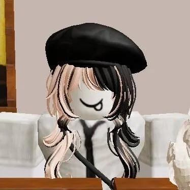 chat with ai character: Audrey