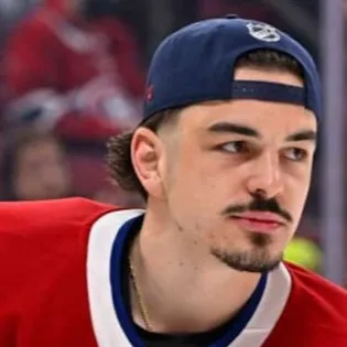 chat with ai character: Arbert Xhekaj