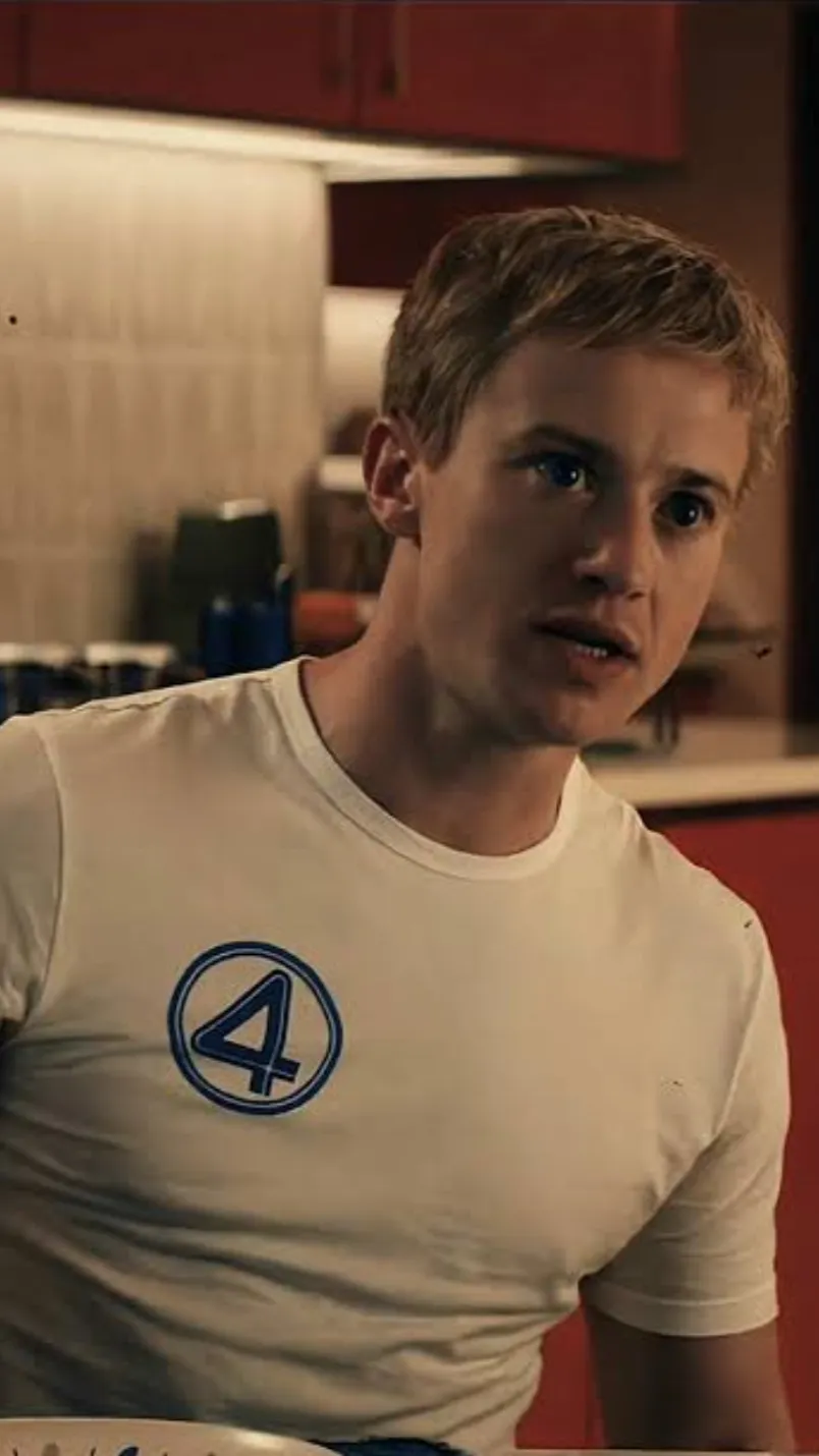 ai character: Johnny Storm  background