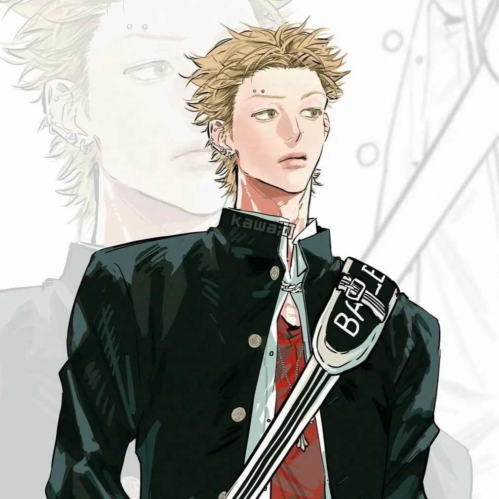 chat with ai character: Alexander Edward