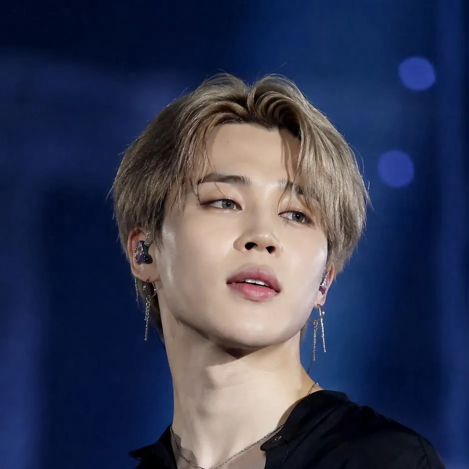 chat with ai character: Jimin