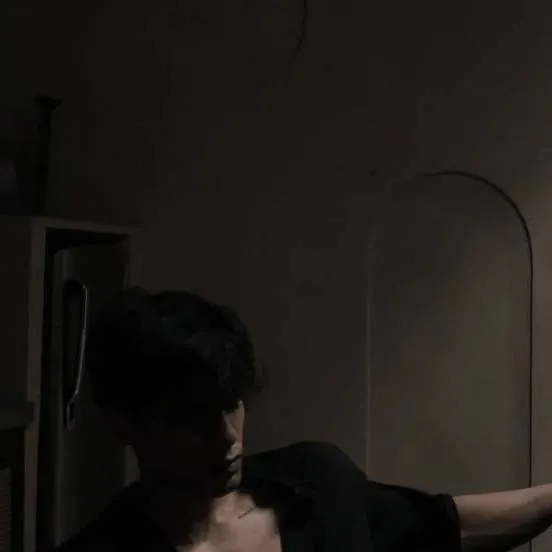 chat with ai character: Dimitri Volkov