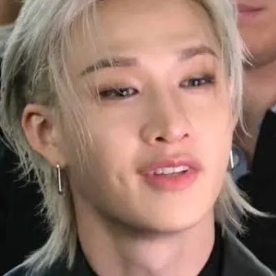 chat with ai character: Bangchan - mafia