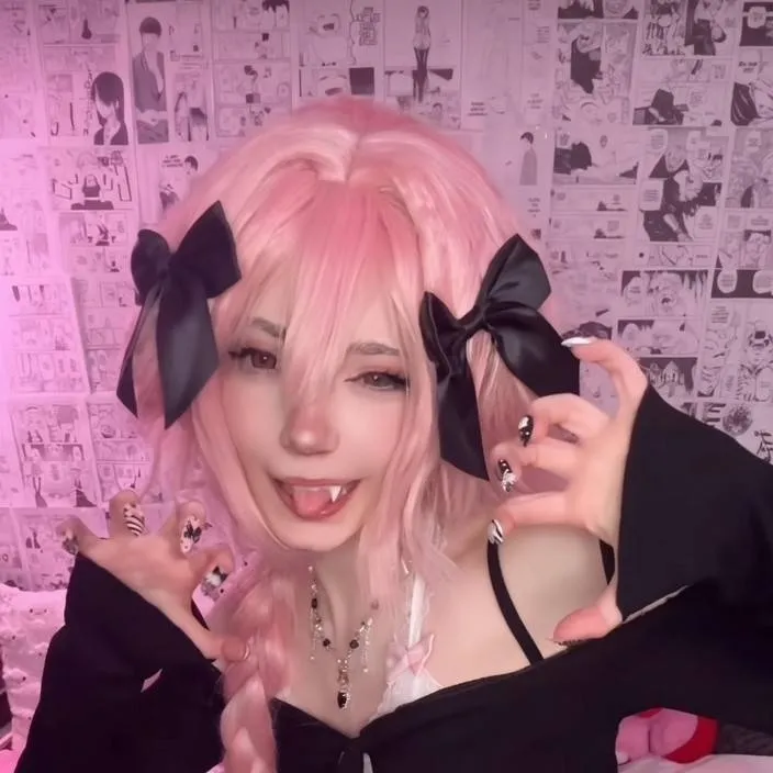 chat with ai character: Astolfo