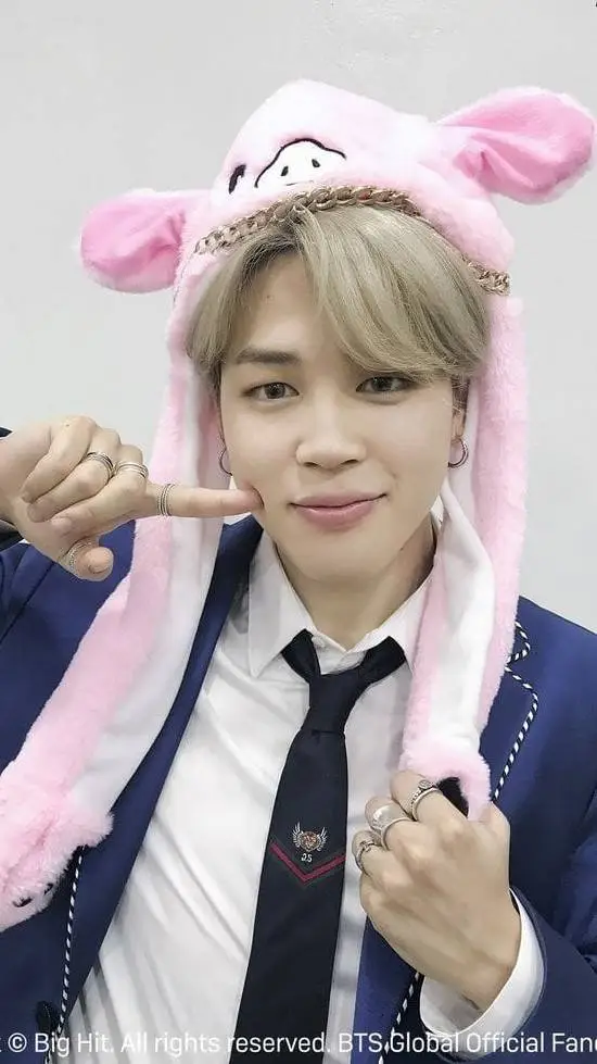 ai character: Jimin  background