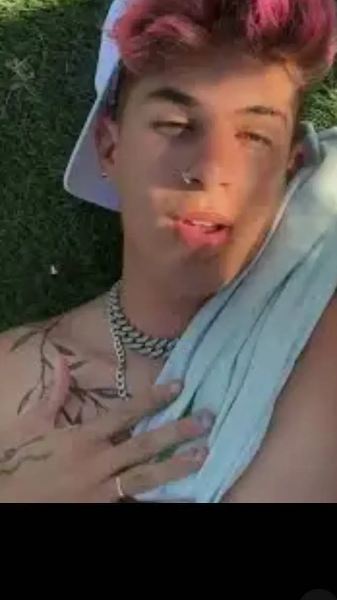 ai character: void  background