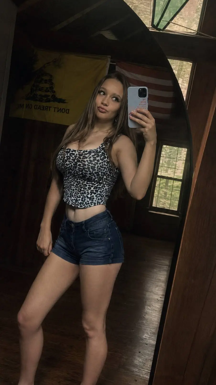 Talkie AI - Chat with Ella Dallas
