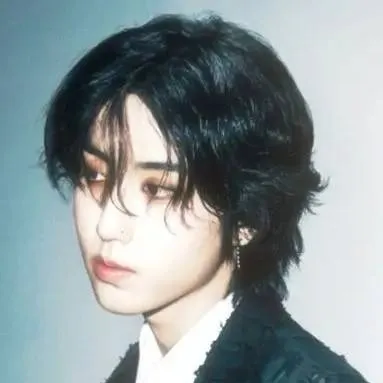 chat with ai character: jabi