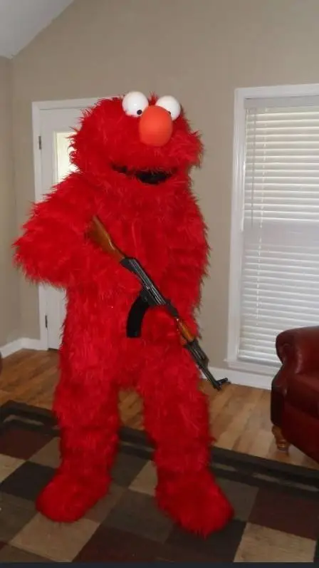 ai character: Elmo  background