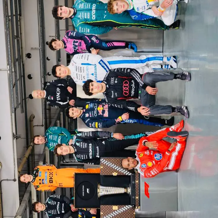 chat with ai character: formula 1 