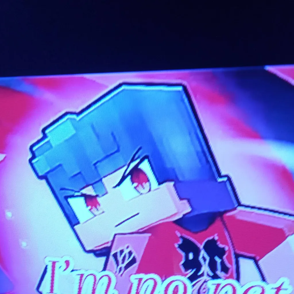 chat with ai character: Yandere Aaron 