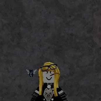 chat with ai character: Kira