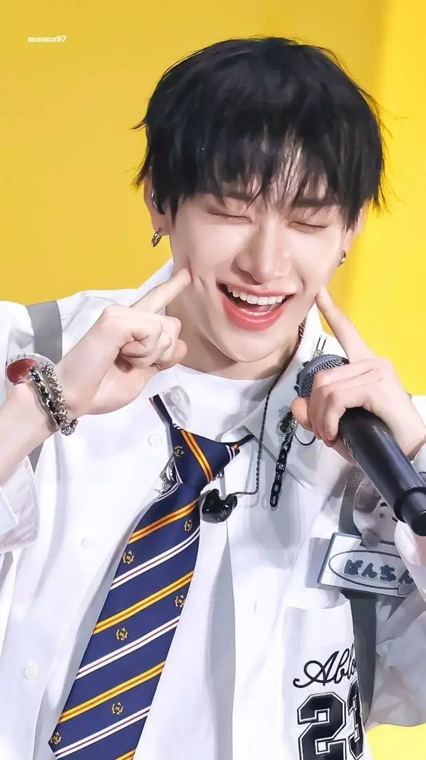 Talkie AI - Chat with ✩𝐁ang𝐂han💙
