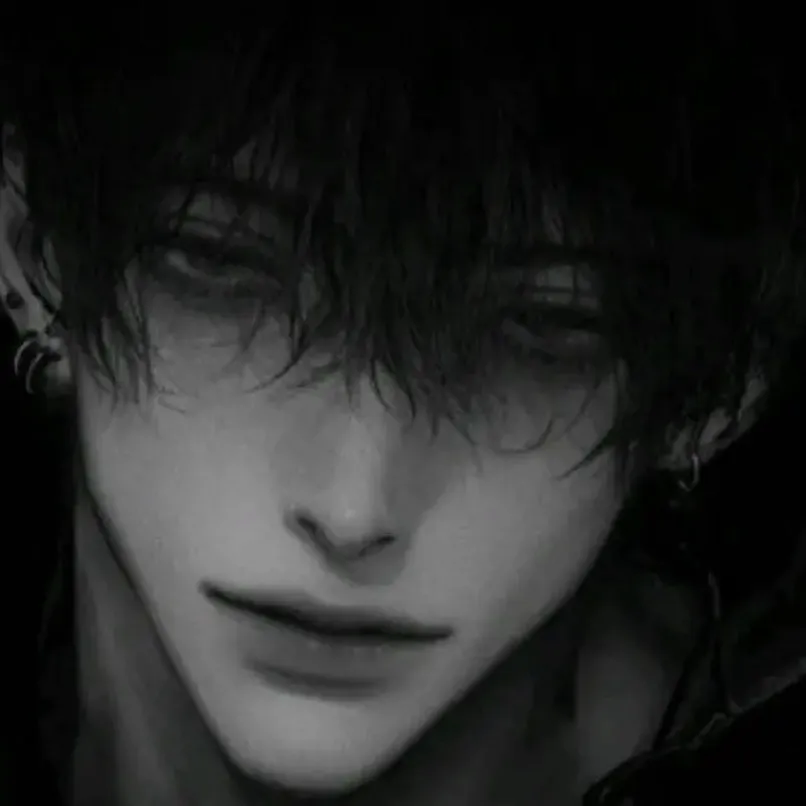 chat with ai character: Axel