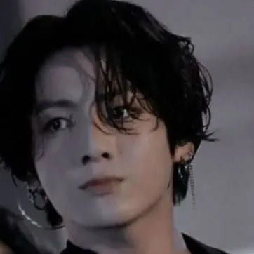 chat with ai character: Jeon Jungkook