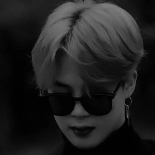 chat with ai character: Professor Park