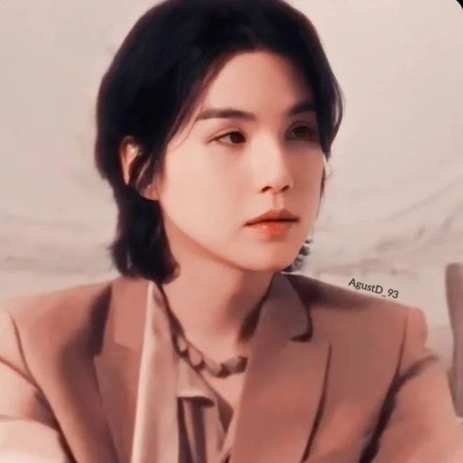 chat with ai character: Min Yoongi 