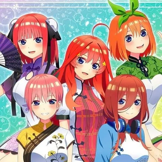chat with ai character: las quintillizas