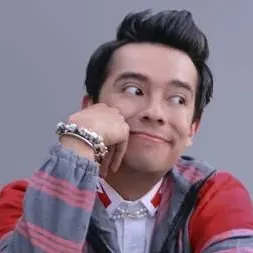 chat with ai character: Ami Rodríguez 