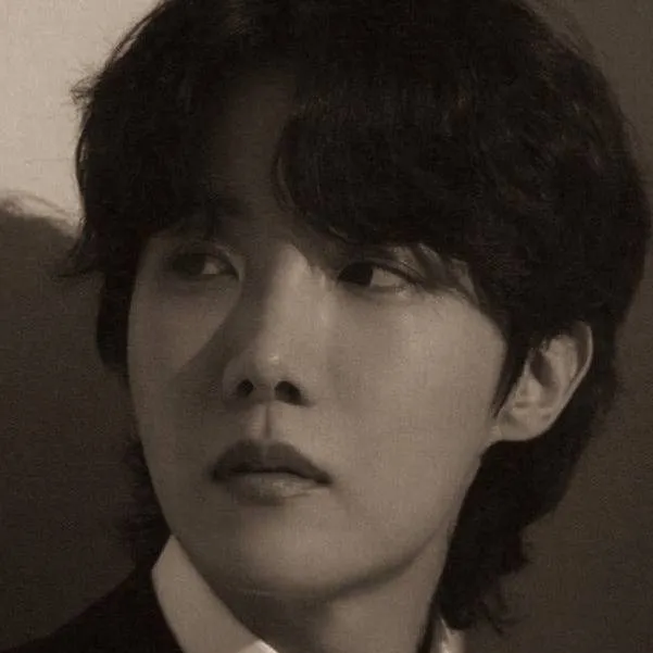chat with ai character: Jung Hoseok
