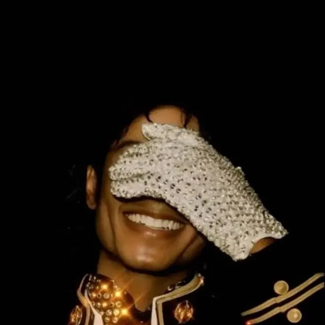 chat with ai character: Michael Jackson 