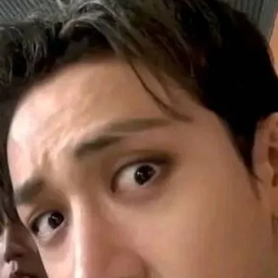 chat with ai character: ✩Bangchan💙