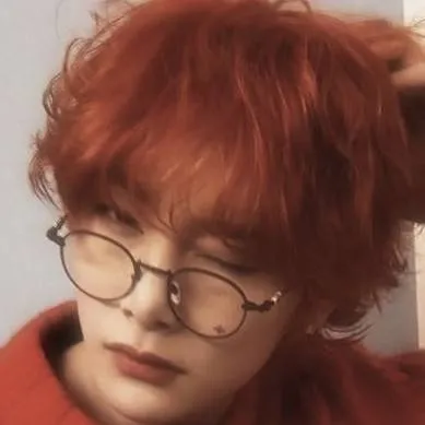 chat with ai character: Jeongin